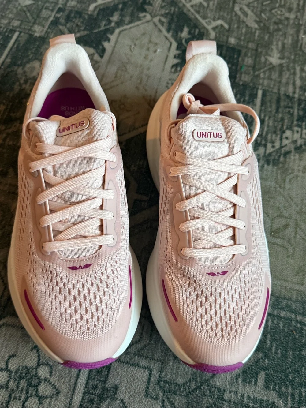 UNITUS Fortra Virtue Pink Mesh Athletic Sneakers women’s size 5 - Picture 4 of 9